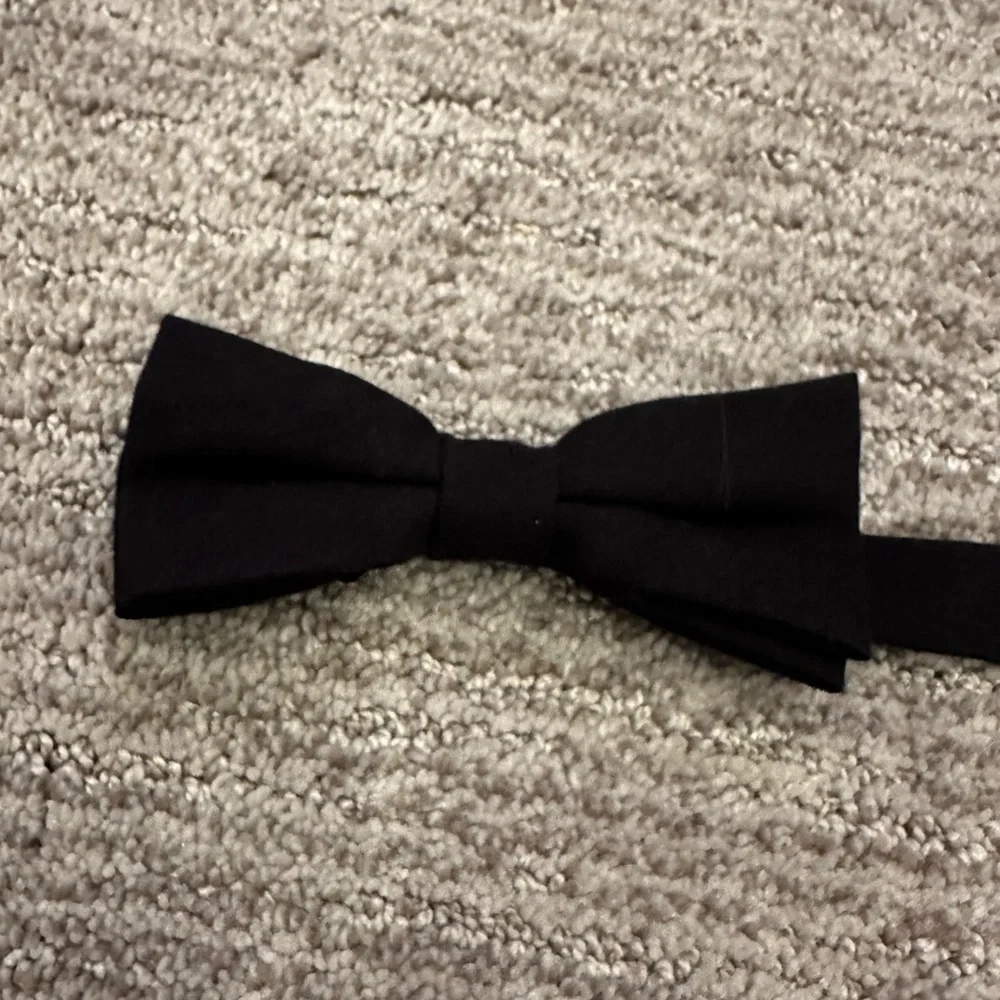 Nordstrom Kids Black Fabric Accessory